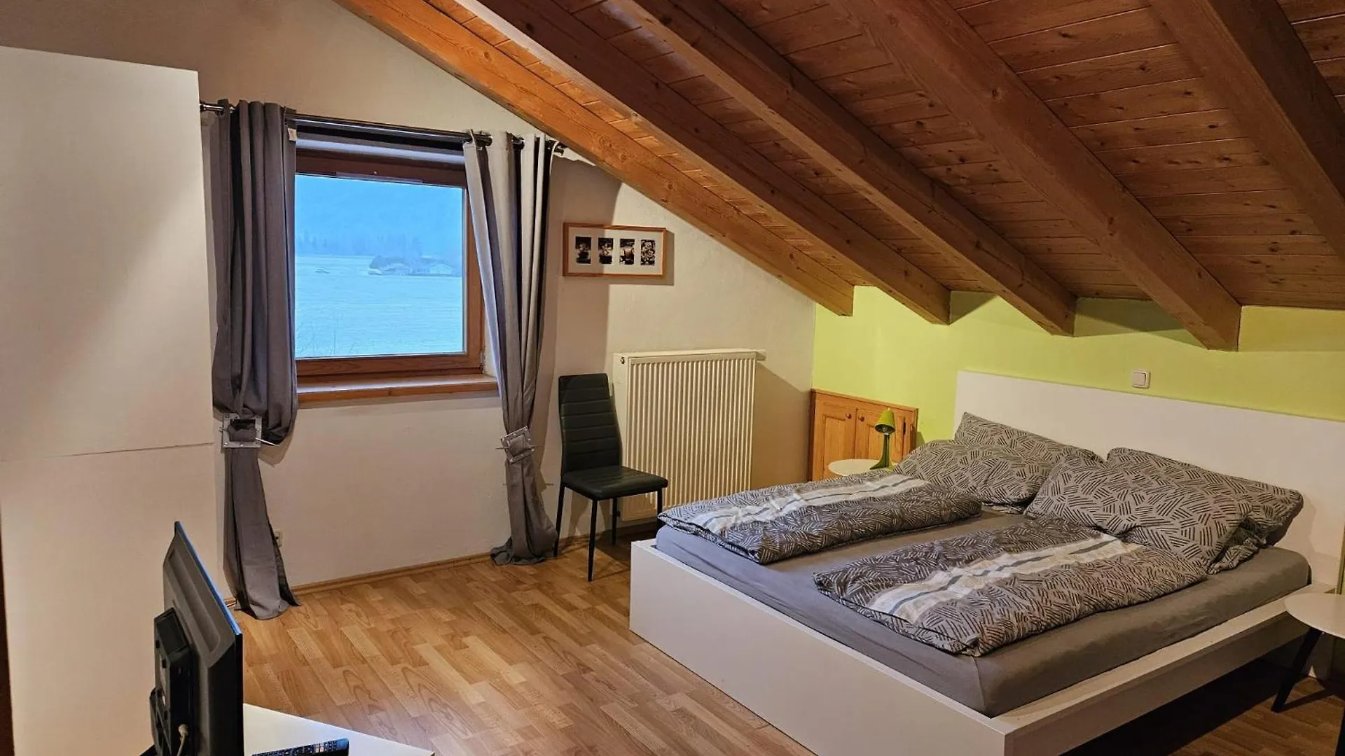 Ferienwohnung Weitblick Grassau 格拉绍